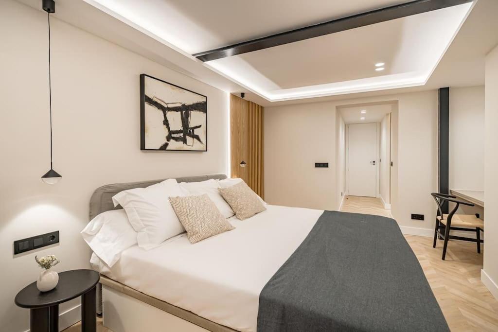 마드리드 Puerta Del Sol 3Br 3Bh 아파트 외부 사진
